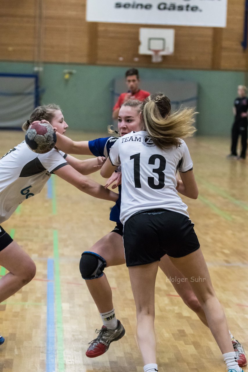 Bild 147 - A-Juniorinnen SV Henstedt Ulzburg - Buxtehuder SV : Ergebnis: 27:33